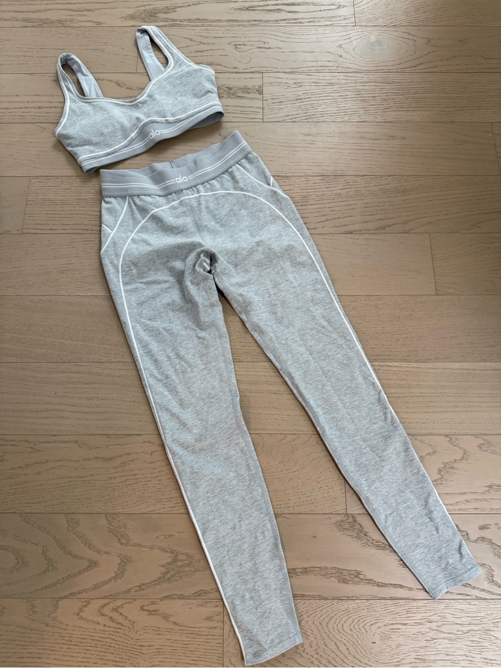 ALO Heart Throb Set